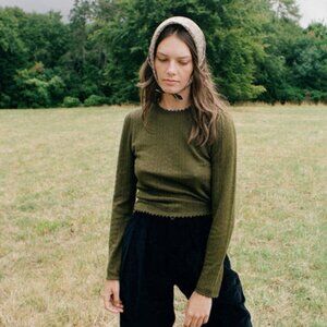 Dôen DANIELA PULLOVER -- OLIVE BRANCH